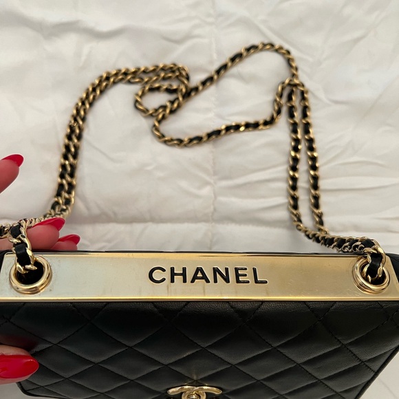 Trendy CC Wallet on Chain leather crossbody bag - Picture 2 of 10